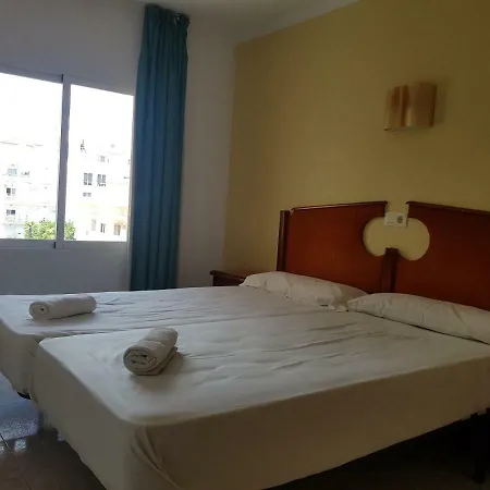 Aparthotel Castella Lloret de Mar