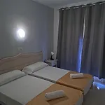 Aparthotel Castella Lloret de Mar