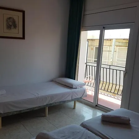 Castella Λορέτ Ντε Μαρ
