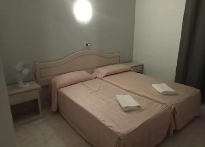 Apartahotel Castella Lloret de Mar