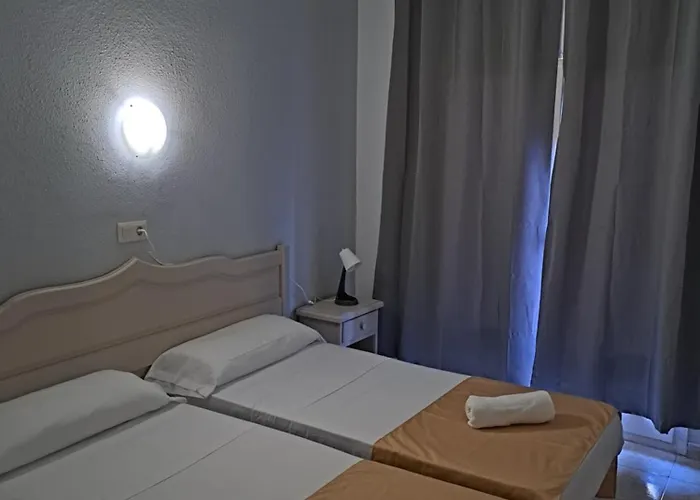 Apartahotel Castella Lloret de Mar