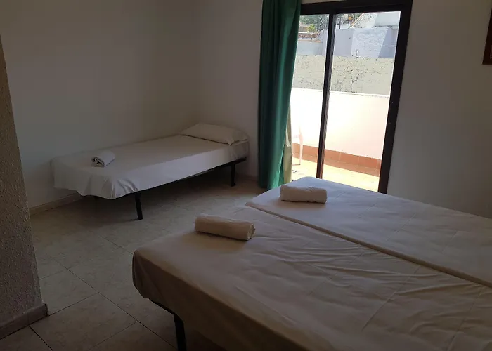 Apartahotel Castella *