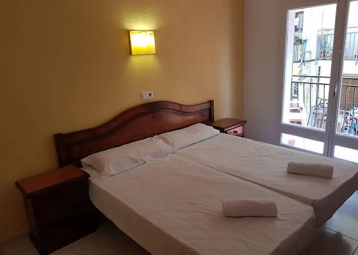 Castella Aparthotel Lloret de Mar