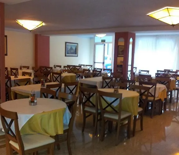 Castella Aparthotel Lloret de Mar