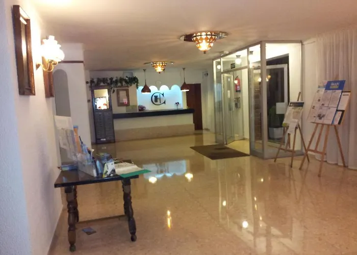 Castella Aparthotel *