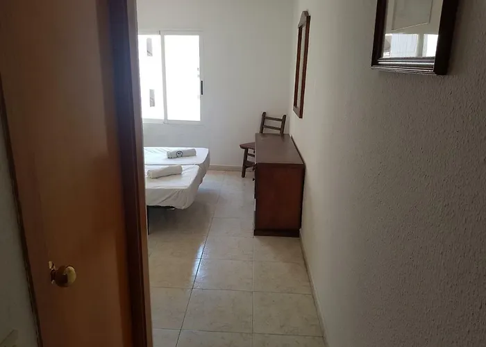 Apartahotel Castella *