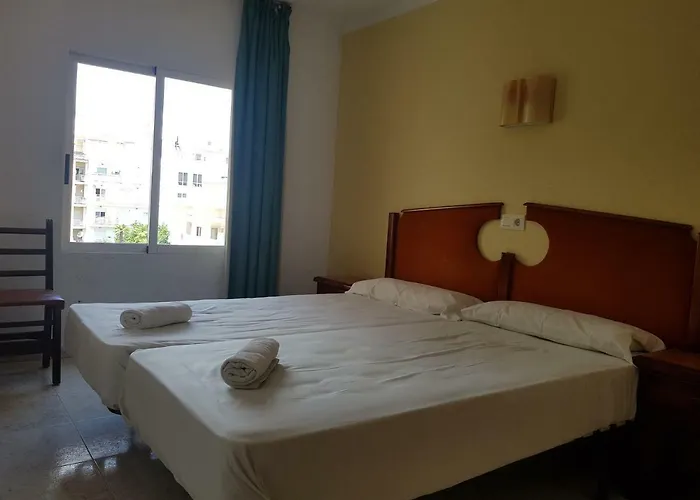 Apartahotel Castella Lloret de Mar