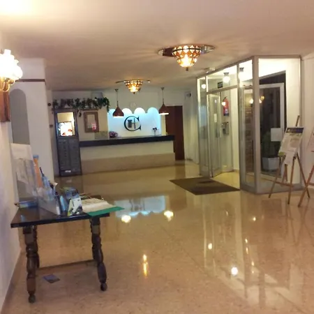 Castella Hotel apartamentowy *