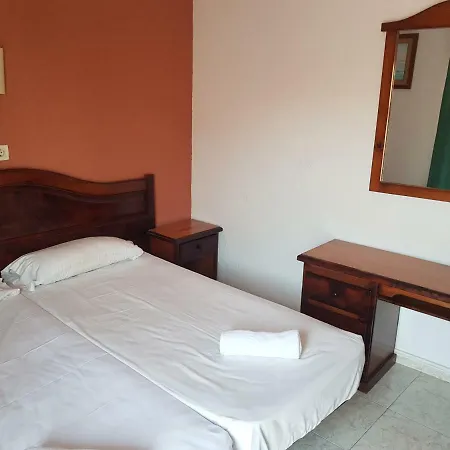 Hotel apartamentowy Castella