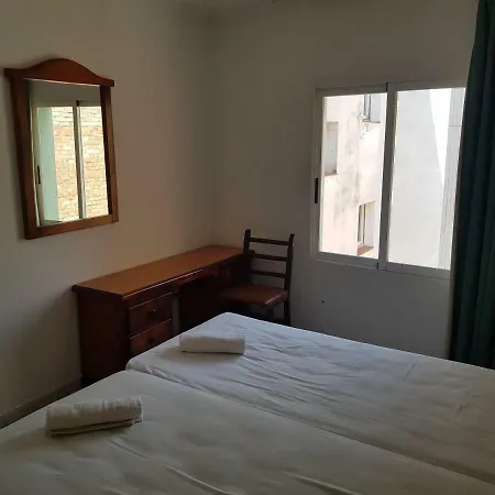 Castella * Lloret de Mar